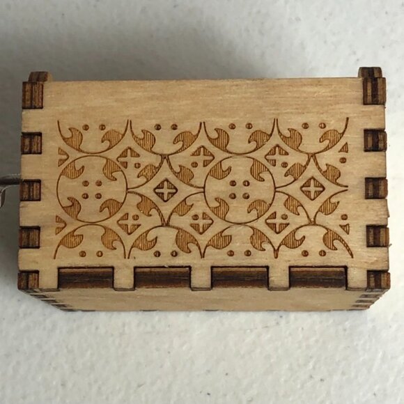 Dragonball Z Broly Hand Crank Wooden Music Box Anime Music Goku Trunks - Picture 7 of 11